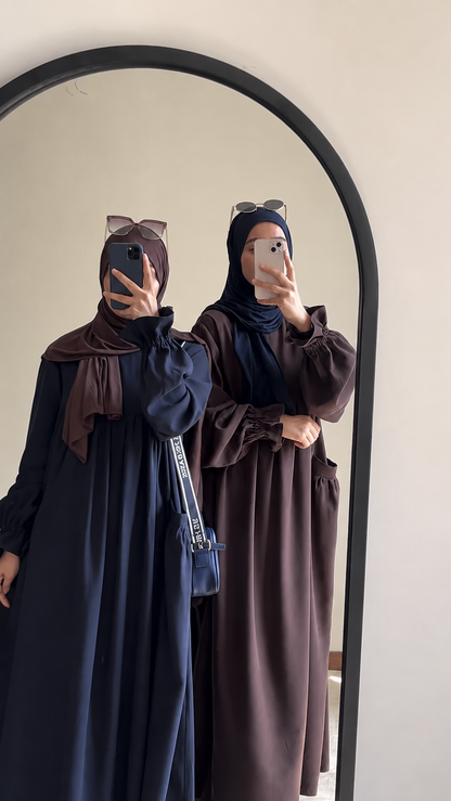 تفاصيل فستان لونا الكحلي والشوكولاطي