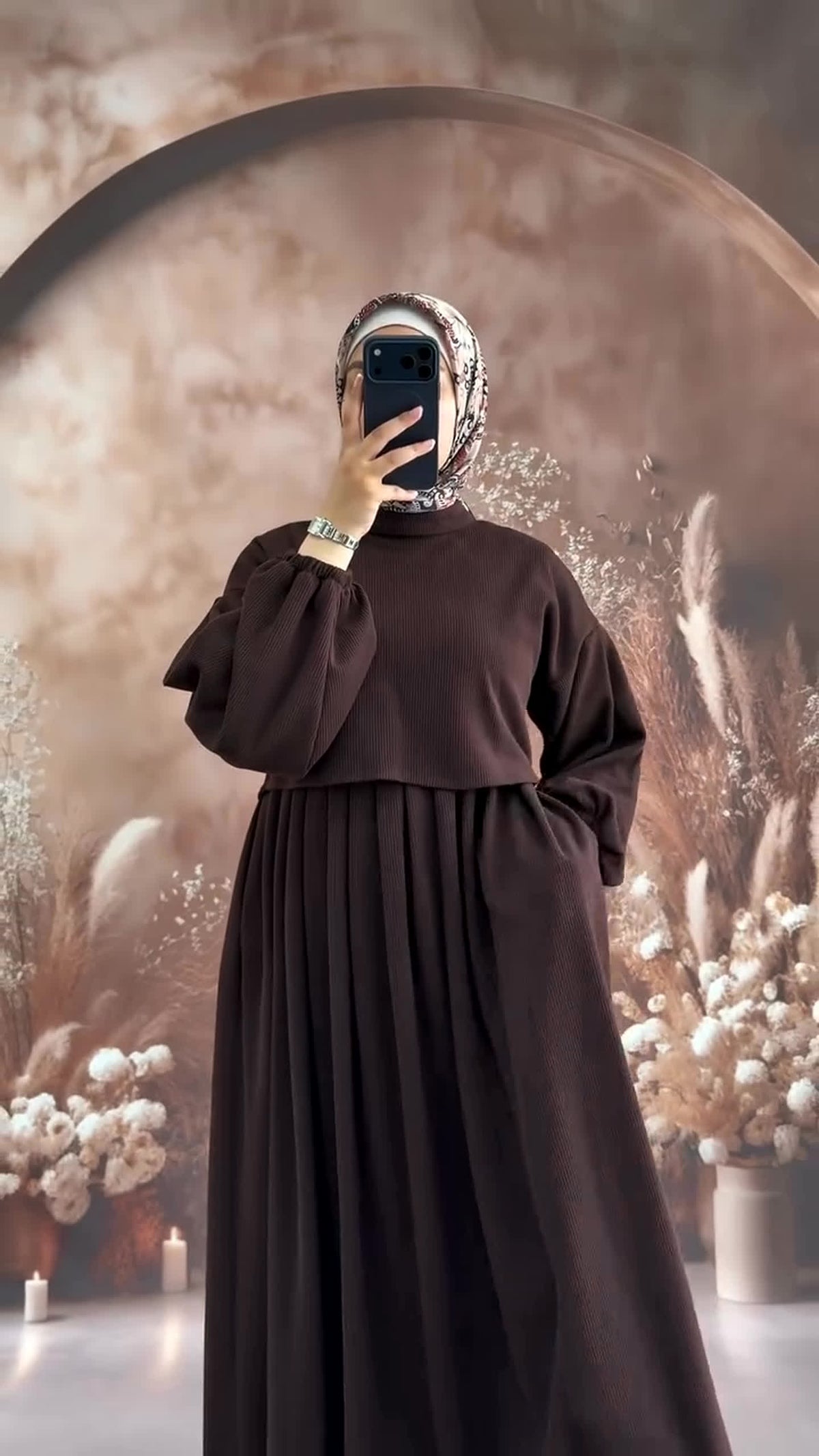 فستان ميرال بليسيه بلون شوكولا - صورة كاملة